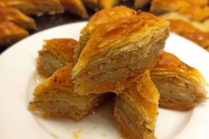BaKlava (Baklava)